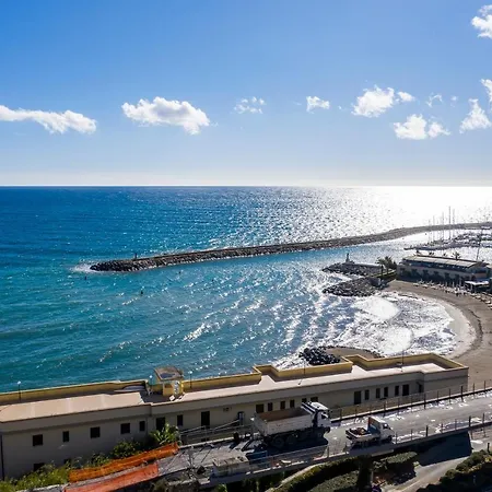 Terrazza Sul Mare Appartamento San Lorenzo al Mare
